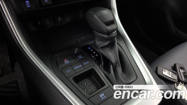 Toyota RAV4 2021, фото 12