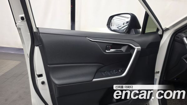 Toyota RAV4 2021, фото 14