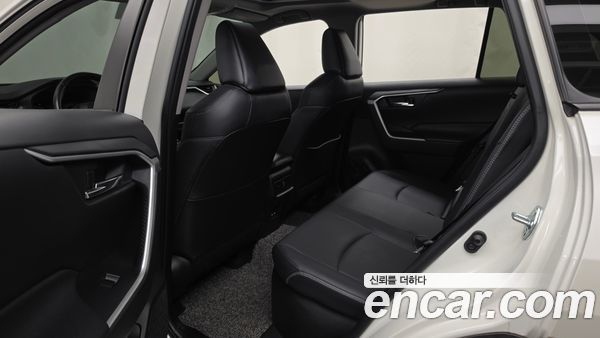 Toyota RAV4 2021, фото 16