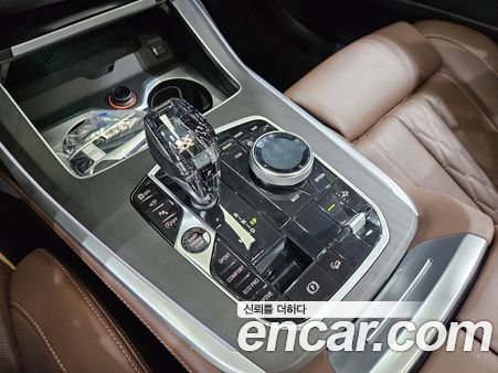 BMW X7 2022, фото 9