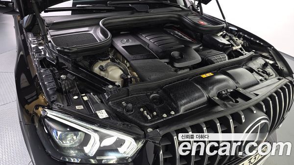 Mercedes-Benz GLE 2023, фото 6