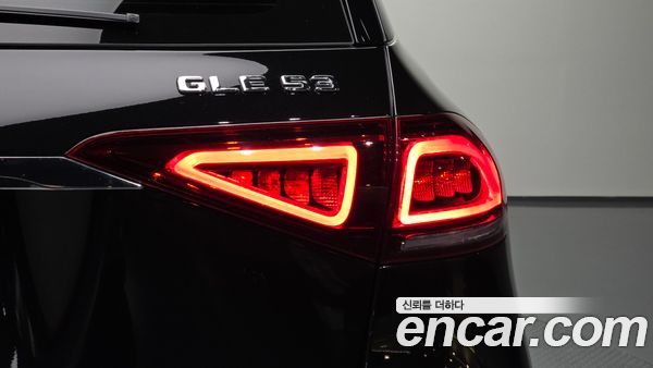 Mercedes-Benz GLE 2023, фото 9