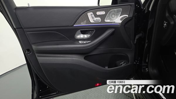 Mercedes-Benz GLE 2023, фото 14