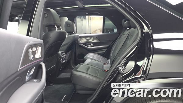 Mercedes-Benz GLE 2023, фото 16