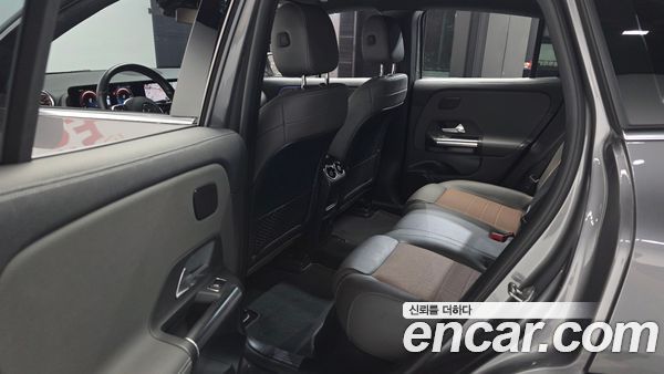 Mercedes-Benz EQA 2021, фото 16