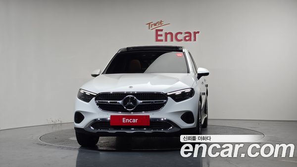 Mercedes-Benz GLC 2024, фото 3