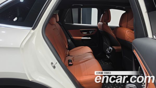 Mercedes-Benz GLC 2024, фото 17