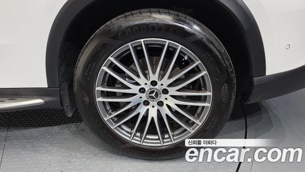 Mercedes-Benz GLC 2024, фото 7