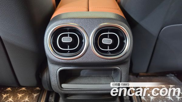 Mercedes-Benz GLC 2024, фото 38