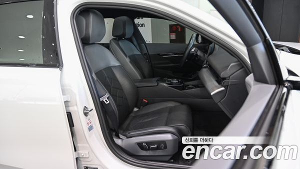 BMW i5 2024, фото 13