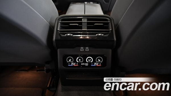 BMW i5 2024, фото 17