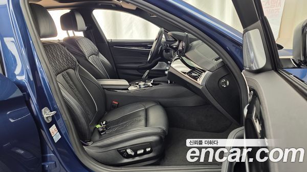 BMW 5 Series 2021, фото 17