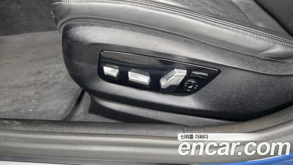 BMW 5 Series 2021, фото 32