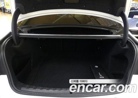BMW 3 Series 2026, фото 4