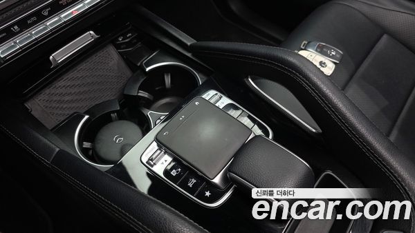 Mercedes-Benz GLE 2020, фото 25