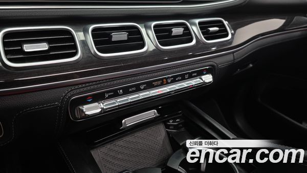 Mercedes-Benz GLE 2020, фото 33