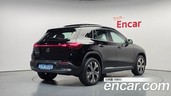 Mercedes-Benz EQA 2026, фото 2