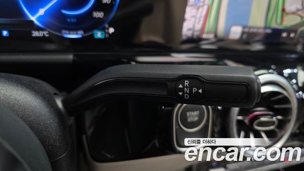 Mercedes-Benz EQA 2026, фото 12