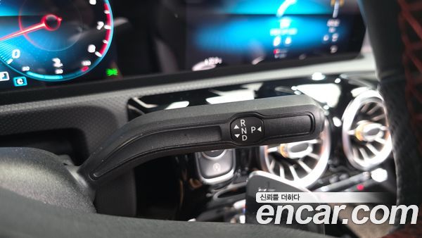 Mercedes-Benz CLA 2020, фото 12