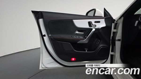 Mercedes-Benz CLA 2020, фото 14