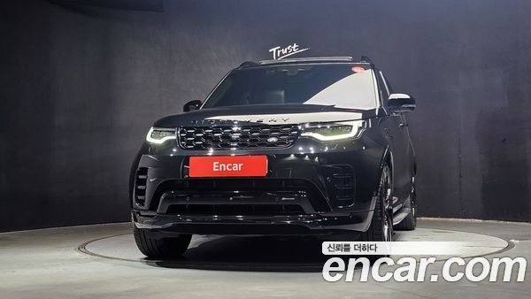 Land Rover Discovery 2023, фото 3