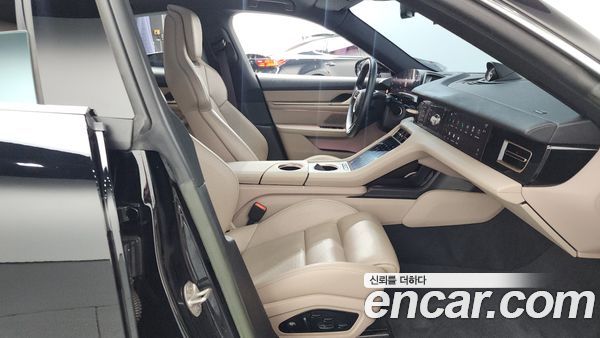 Porsche Taycan 2022, фото 16