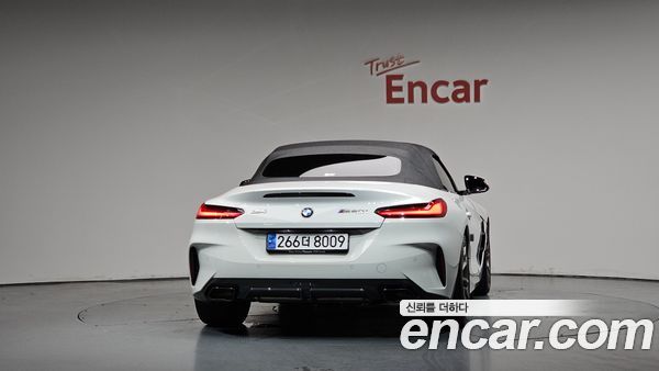BMW Z4 2024, фото 3