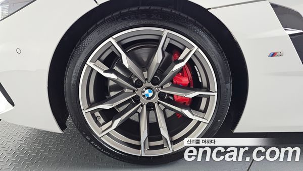 BMW Z4 2024, фото 4