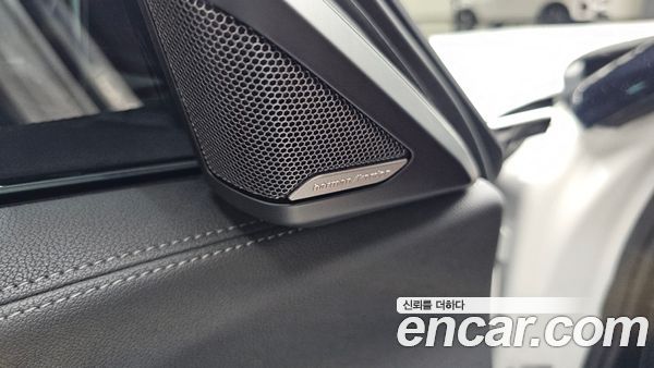BMW Z4 2024, фото 30
