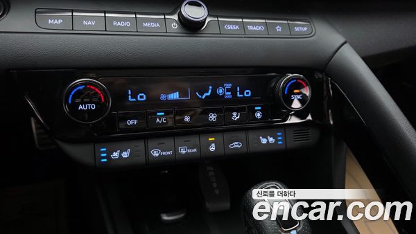 Hyundai Elantra 2022, фото 24