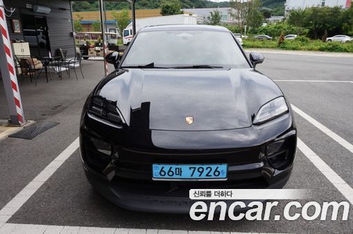 Porsche Macan 2025, фото 3