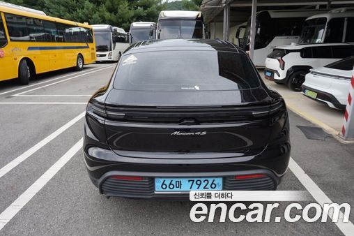 Porsche Macan 2025, фото 4
