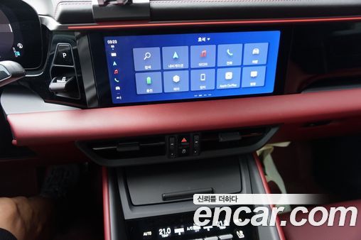 Porsche Macan 2025, фото 11