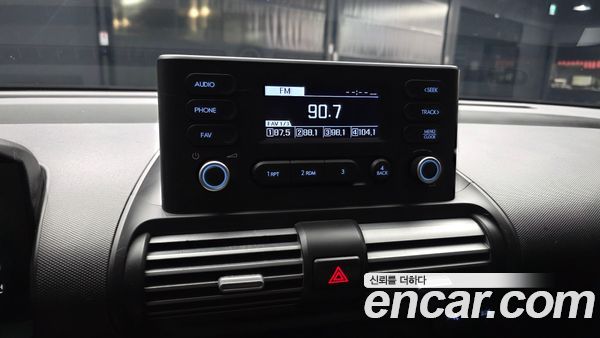Hyundai Casper 2023, фото 17