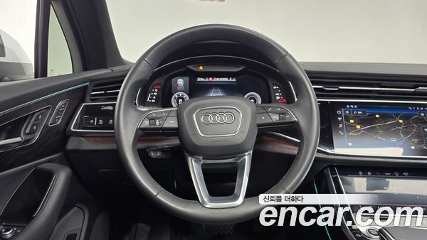 Audi Q7 2023, фото 18