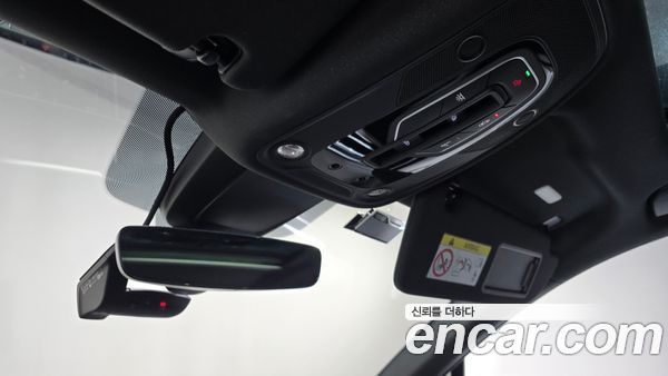 Audi Q7 2023, фото 23