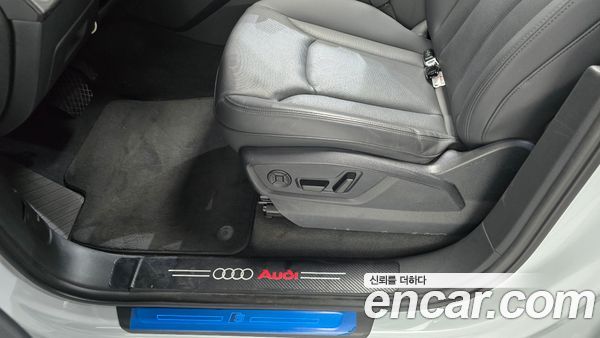 Audi Q7 2023, фото 27