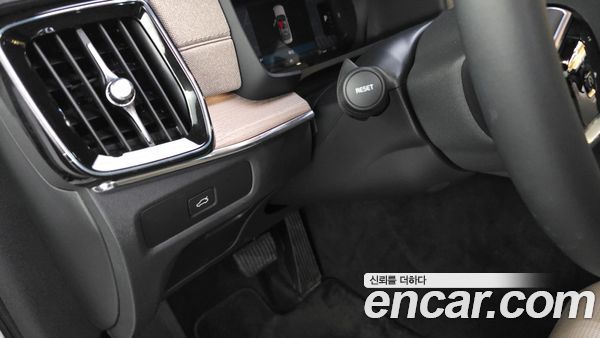 Volvo S90 2026, фото 32