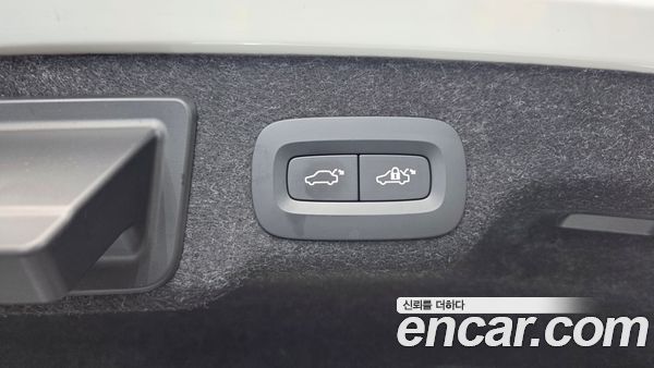 Volvo S90 2026, фото 35