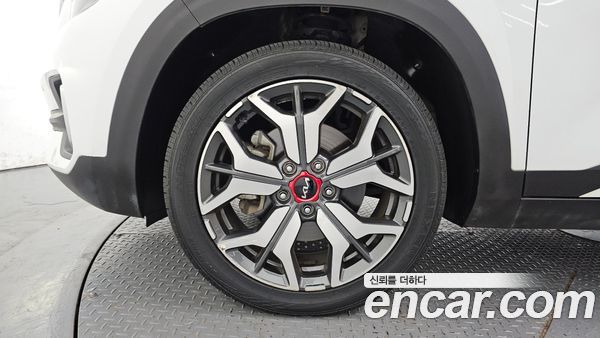 Kia Seltos 2022, фото 5