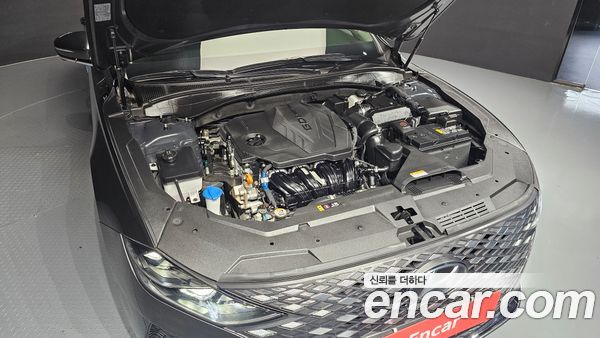Hyundai Grandeur 2023, фото 6