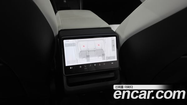 Tesla Model Y 2026, фото 26