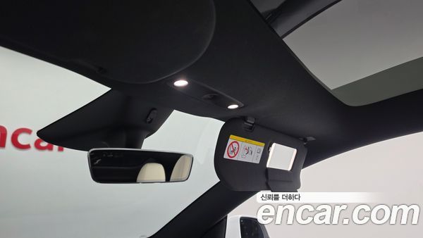 Tesla Model Y 2026, фото 35