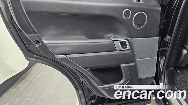 Land Rover Range Rover Sport 2022, фото 15