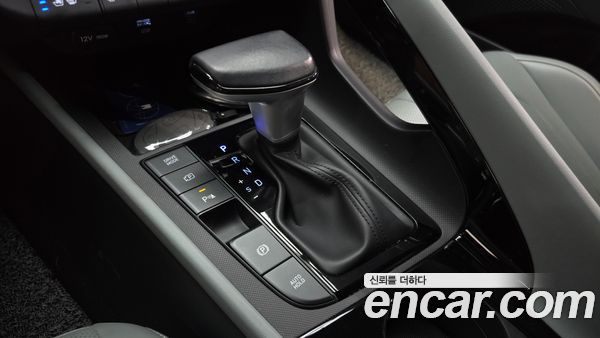 Hyundai Elantra 2024, фото 12
