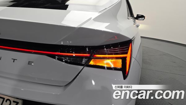 Hyundai Elantra 2024, фото 9
