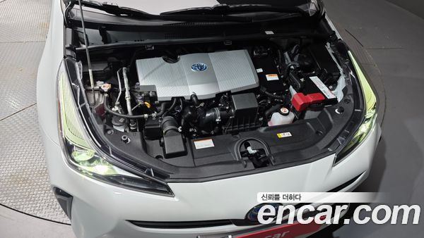 Toyota Prius 2022, фото 6