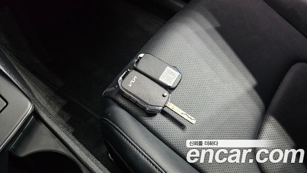 Kia Sportage 2023, фото 19