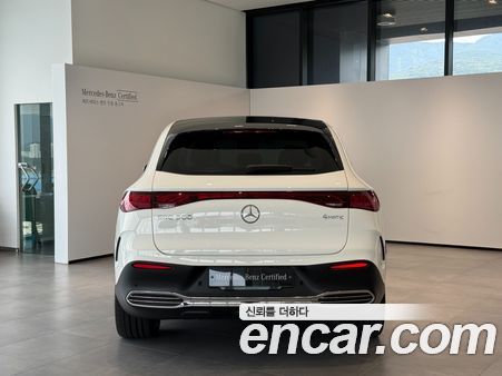 Mercedes-Benz EQE 2024, фото 7