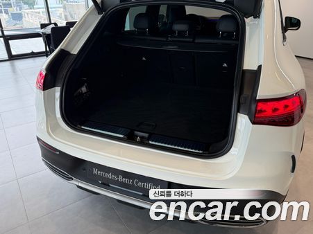 Mercedes-Benz EQE 2024, фото 10